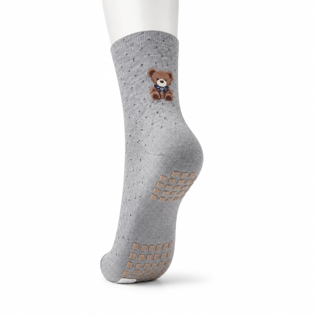 Advanced grip technology ensures safety while promoting optimal foot health. (WC-68)